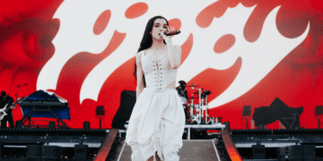 Poppy Comes to Camden Roundhouse